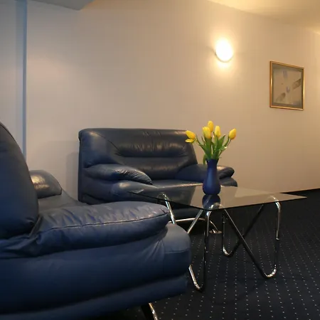 Excelsior Hotel 4*